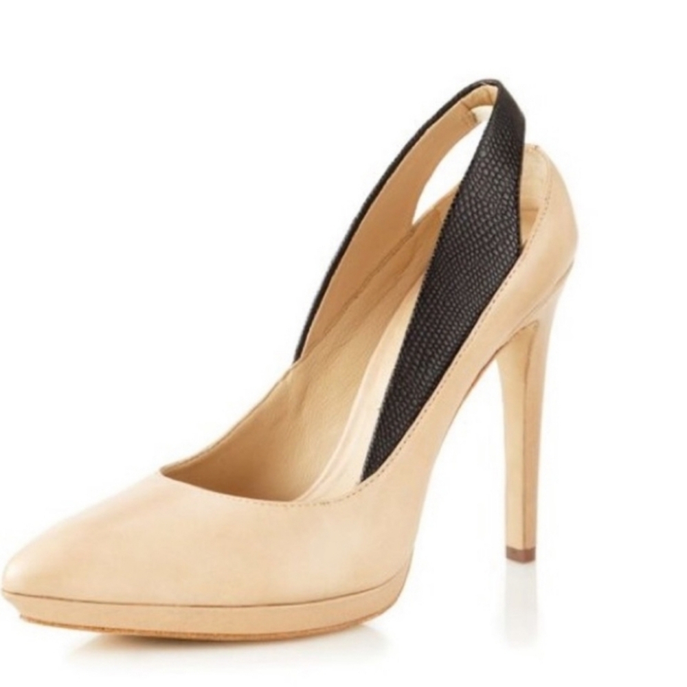 BCBGMaxAzria Raine Pointed Toe Leather Slingback Heel sz5.5B